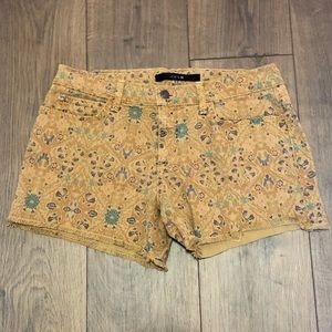 NWOT Joe’s Jeans brown shorts